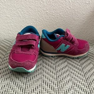 Toddler New Balance Sneakers size 4